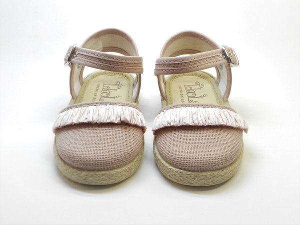 Sandalias esparteñas de lino para niña con flecos de Tokolate